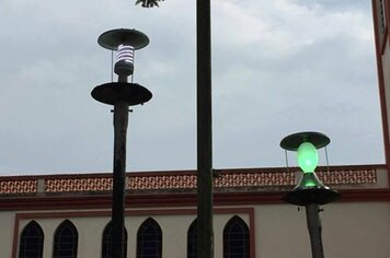 Prefeitura inicia troca de lâmpadas na Praça Matriz
