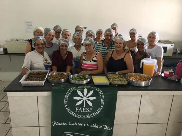 Usuários da Assistência Social participaram de curso sobre alimentação saudável